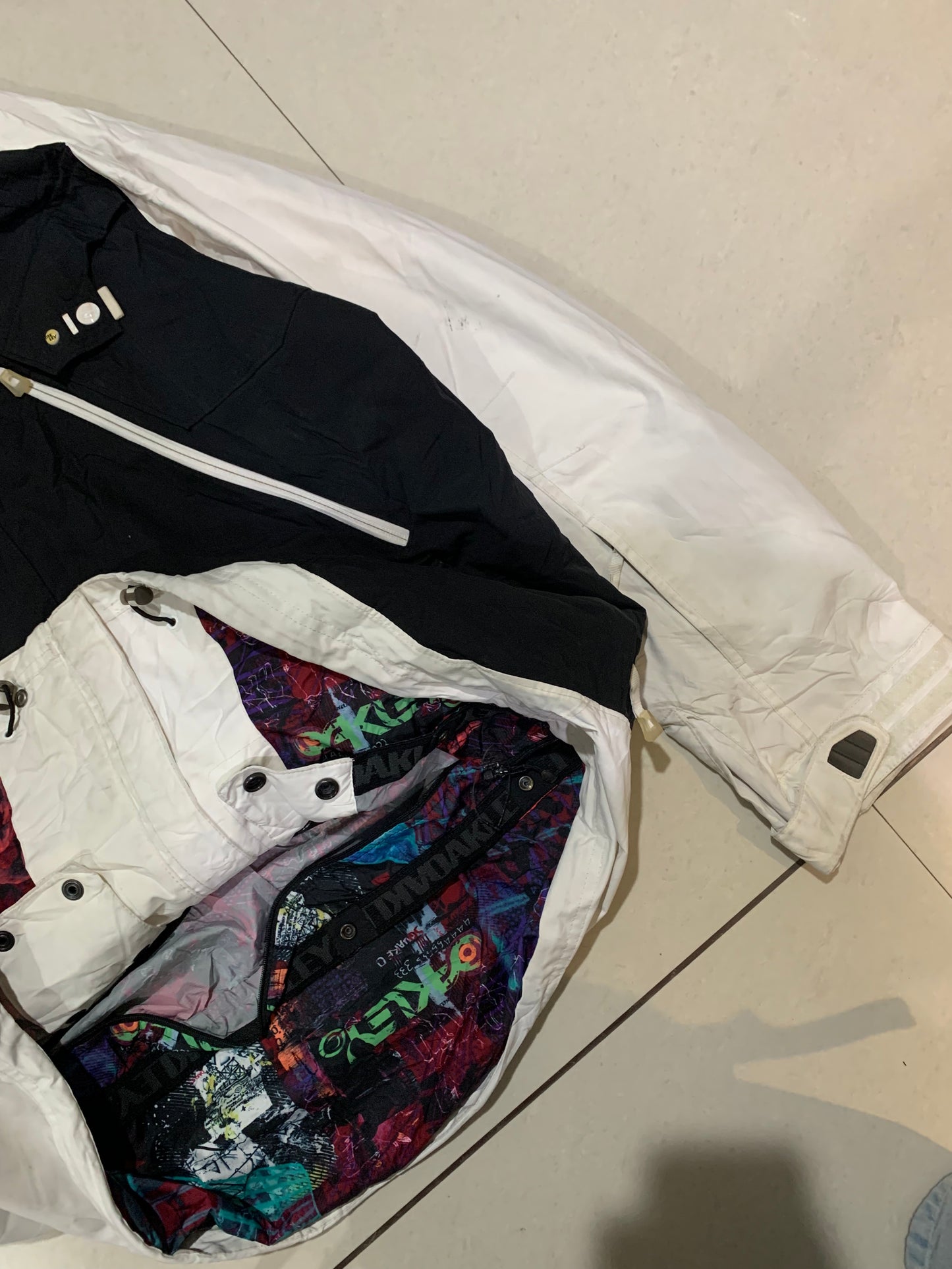 Oakley goretex jacket