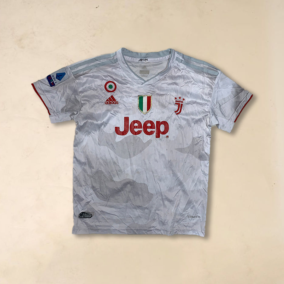 juveutus ronaldo jersey