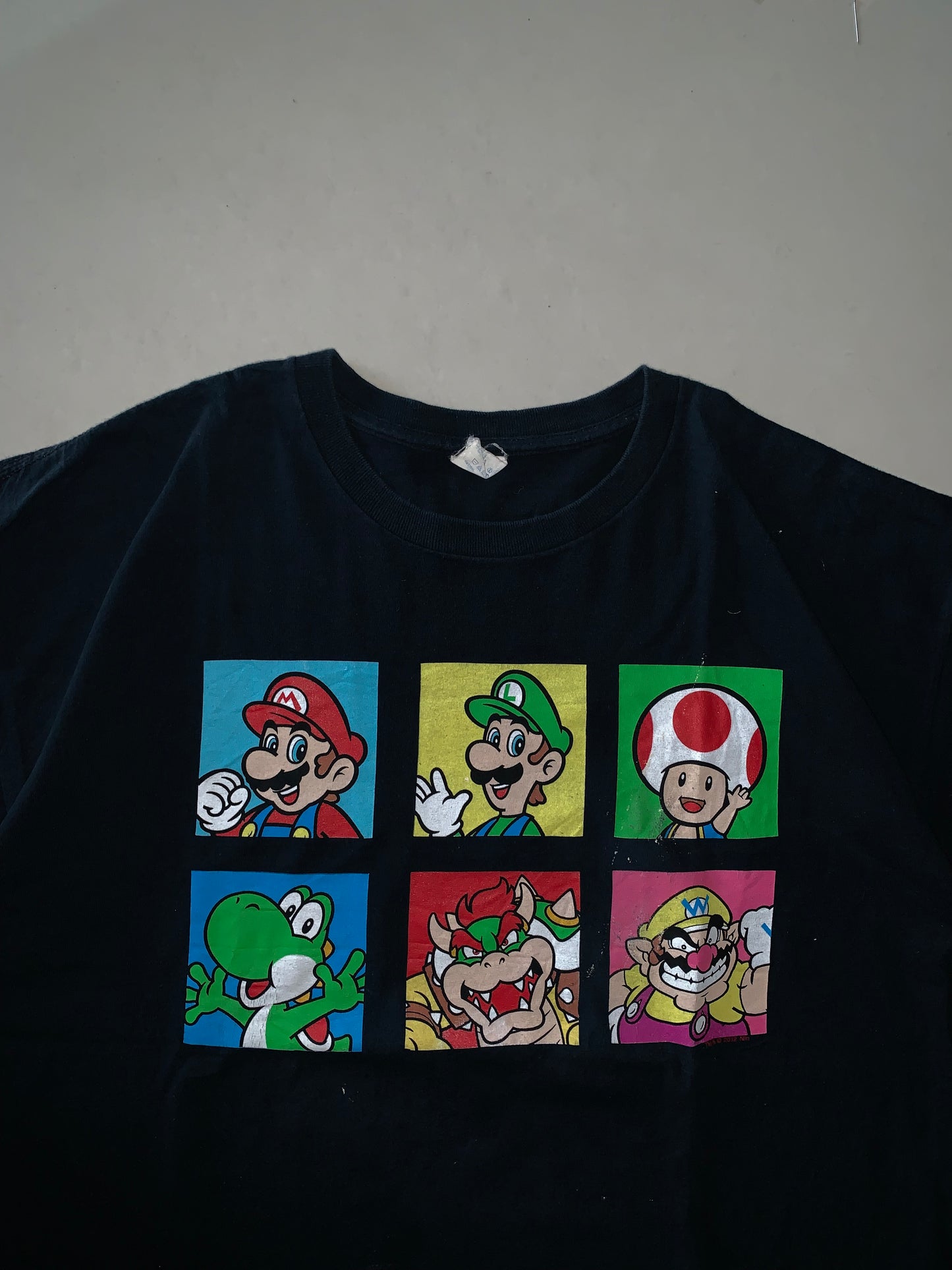 VTG 90's mario tee