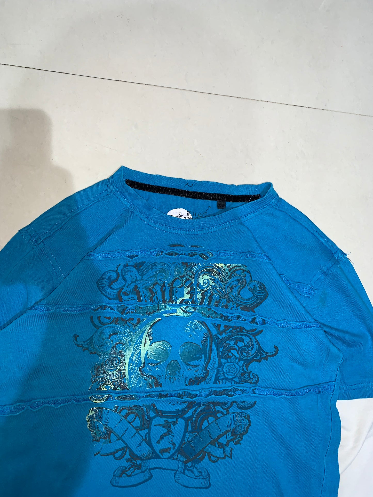 VTG y2k skull tee