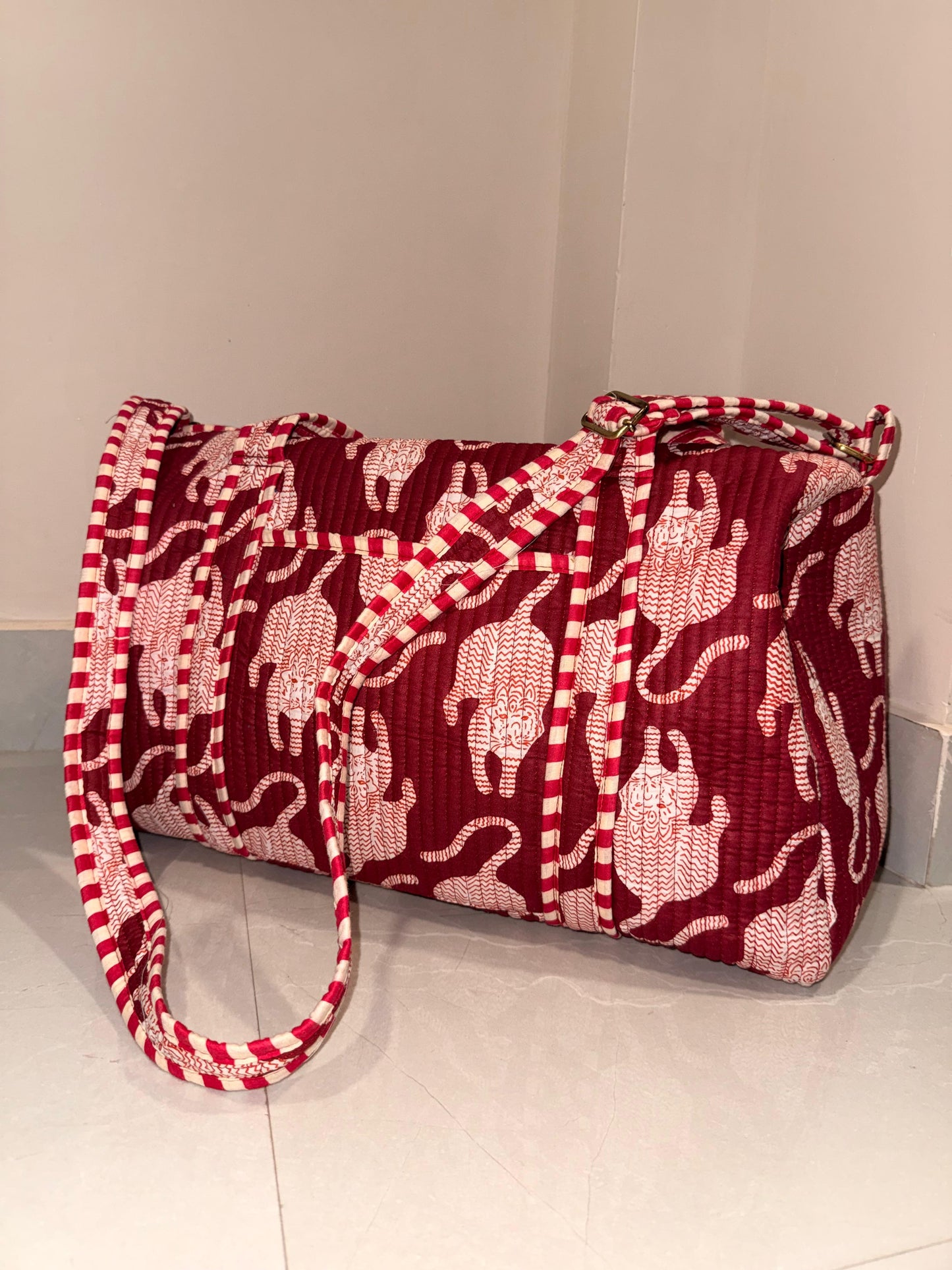 Indian Patchworked Quilted Duffle Bag - 4 (XL)