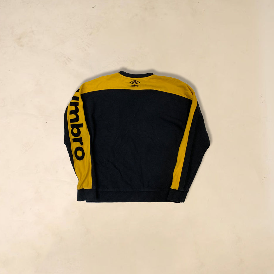Vinatage umbro sweatshirt