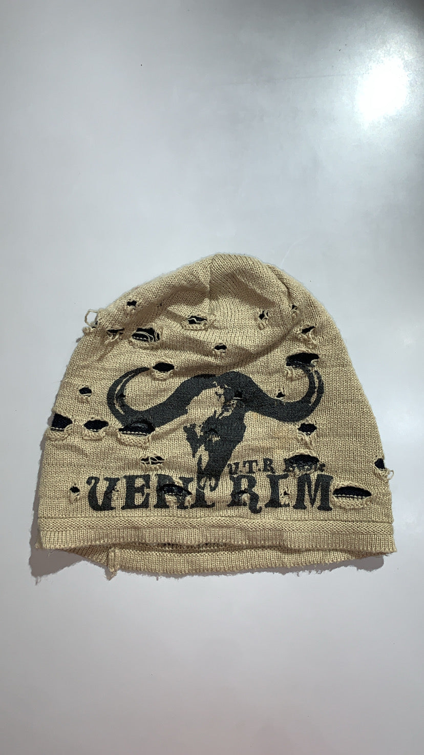 Y2K ripped beanie