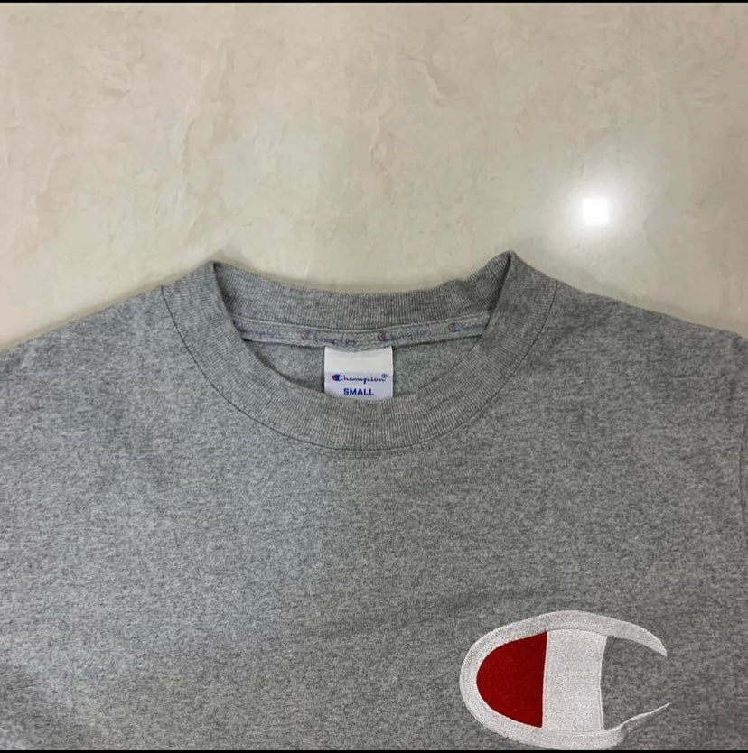 Grey Champion tee