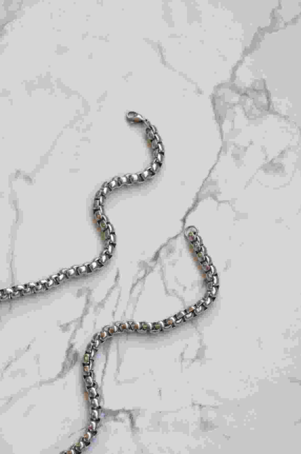 Silver Linked Brick Chain