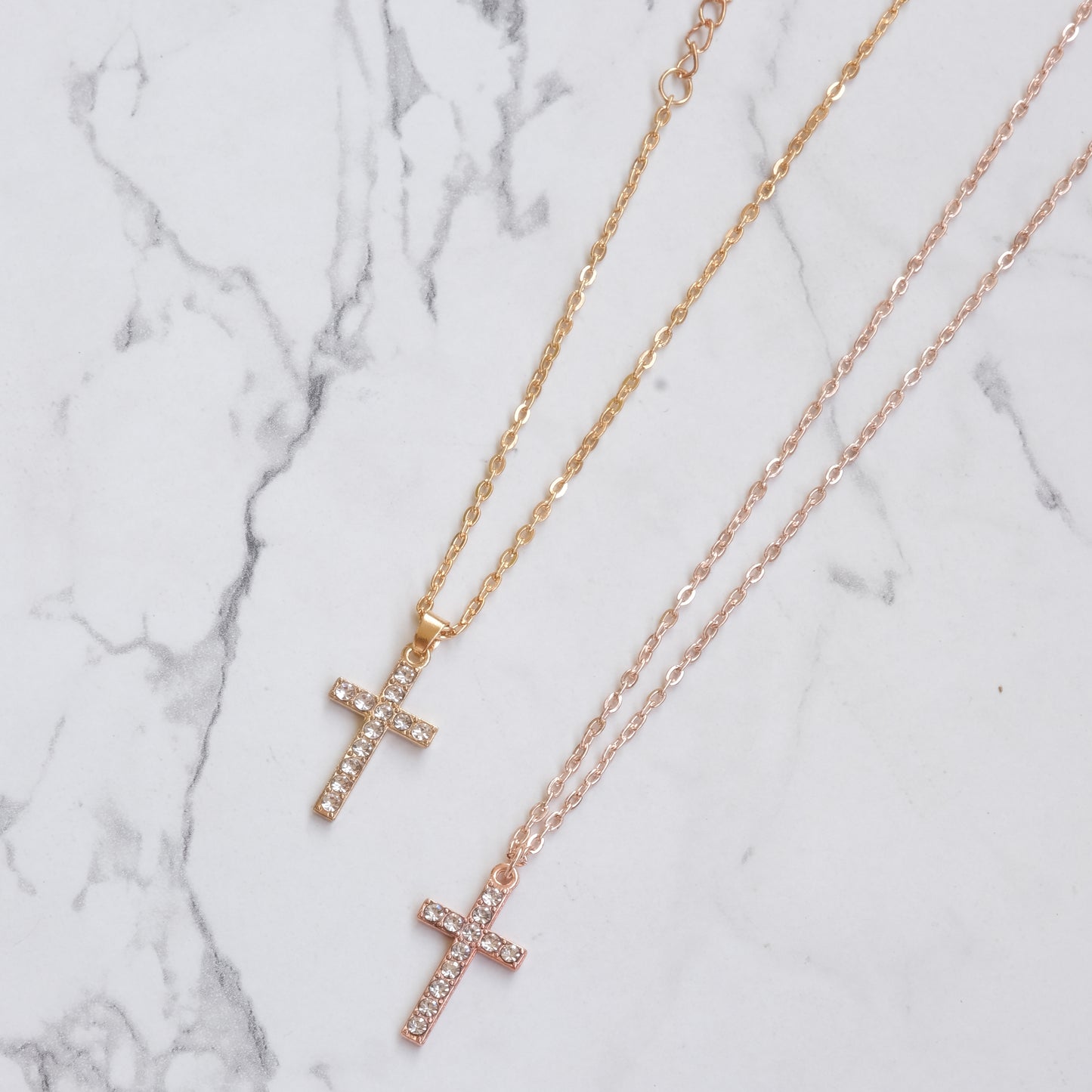 Iced Out Cross Neckpiece