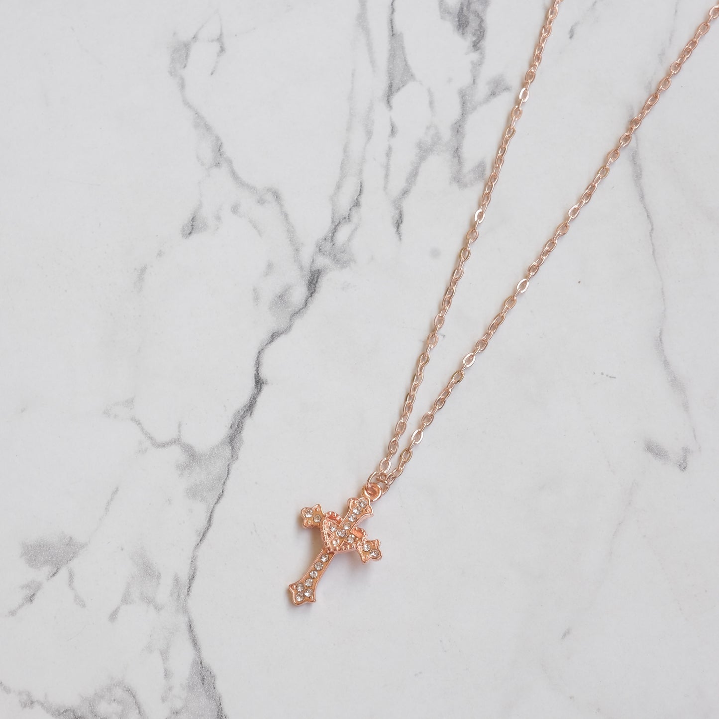 Iced Out Cross Neckpiece