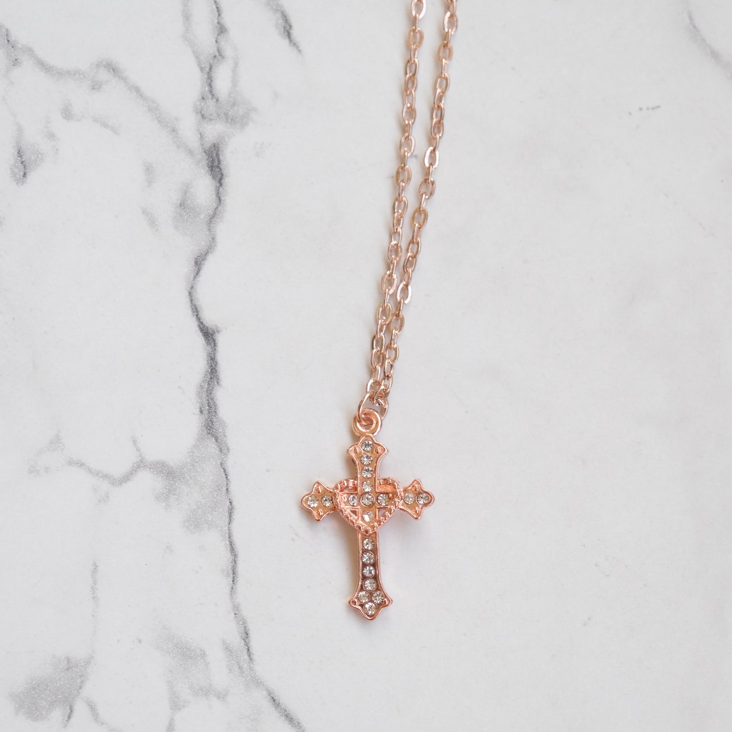 Iced Out Cross Neckpiece