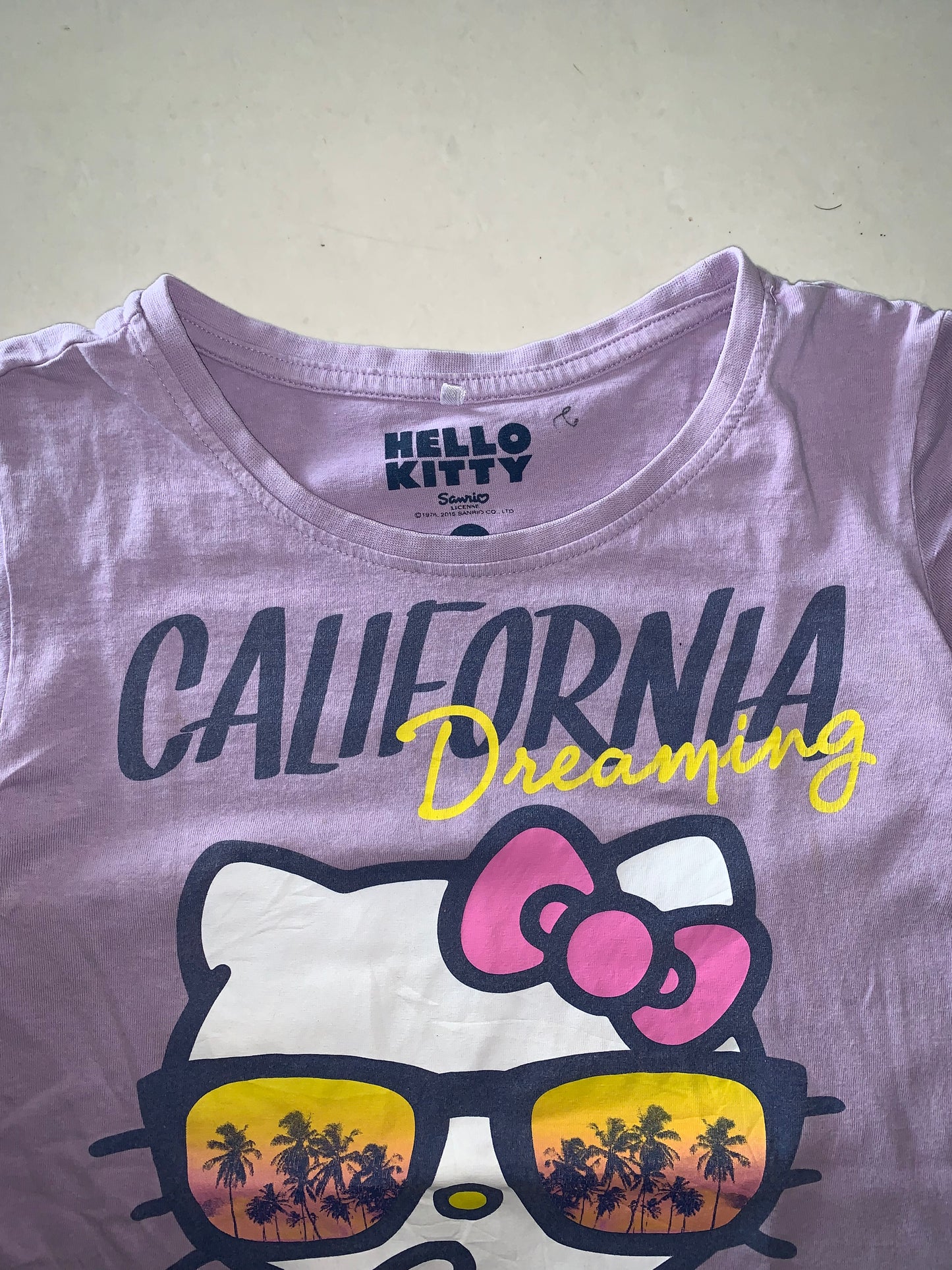 VTG hello kitty tee