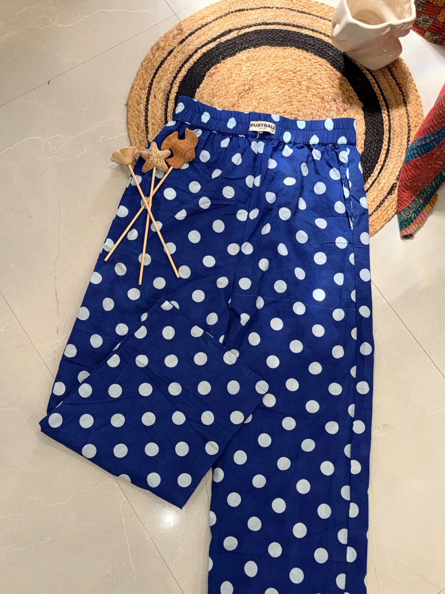 Vintage 2000's polka dot pants (size chart in description)