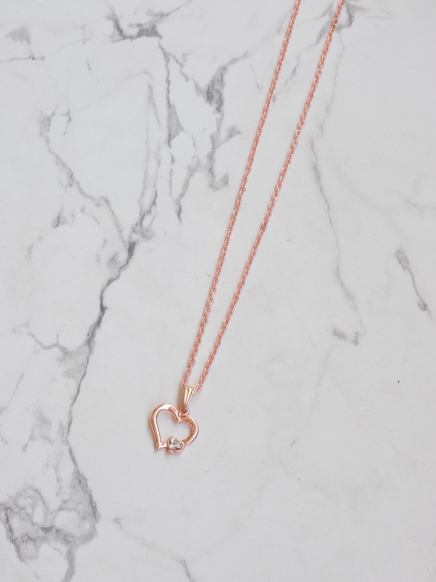 Rose Gold Iced Out Mini Heart Neckpiece