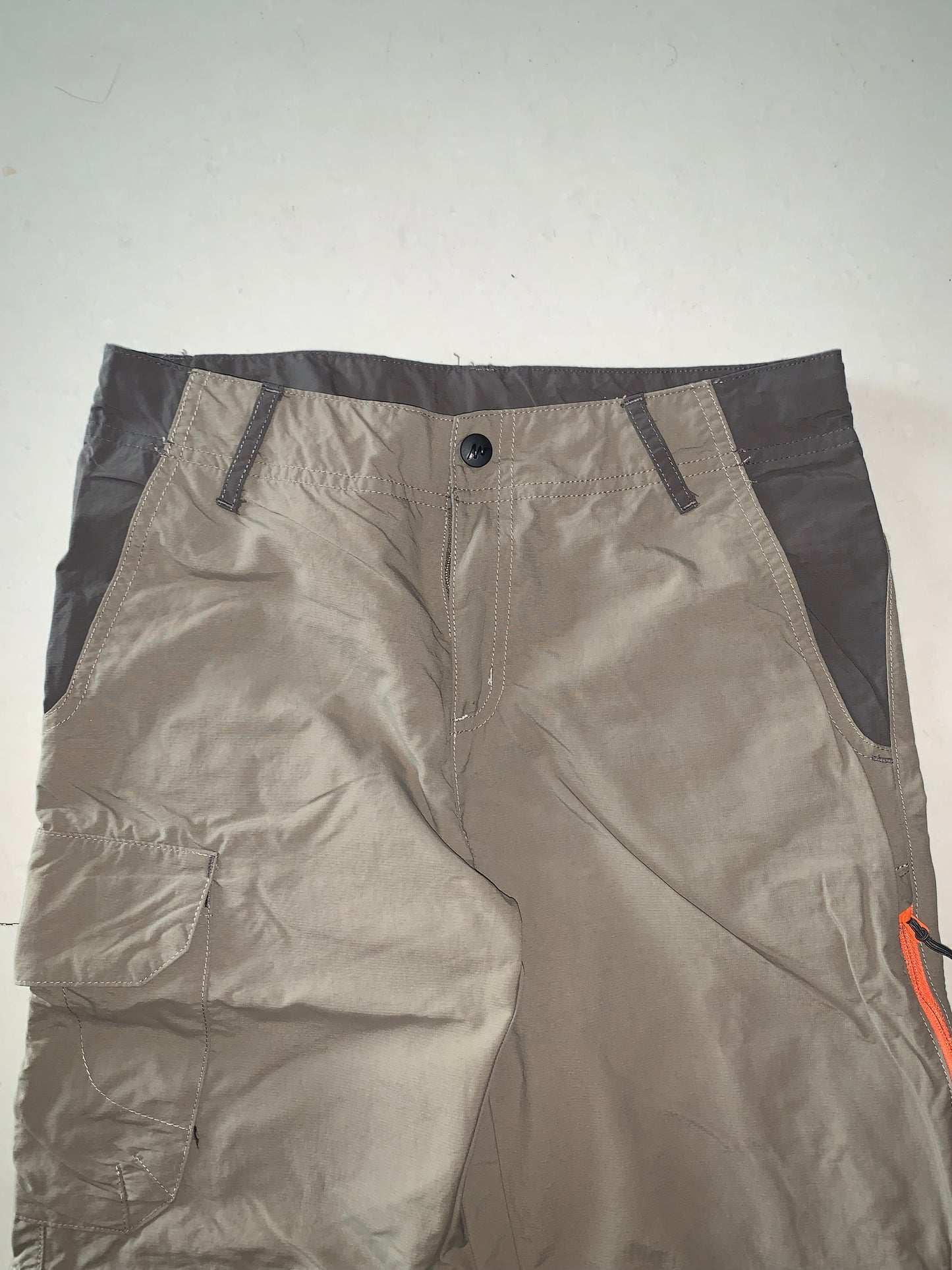 decathalin cargo pants (convertable)