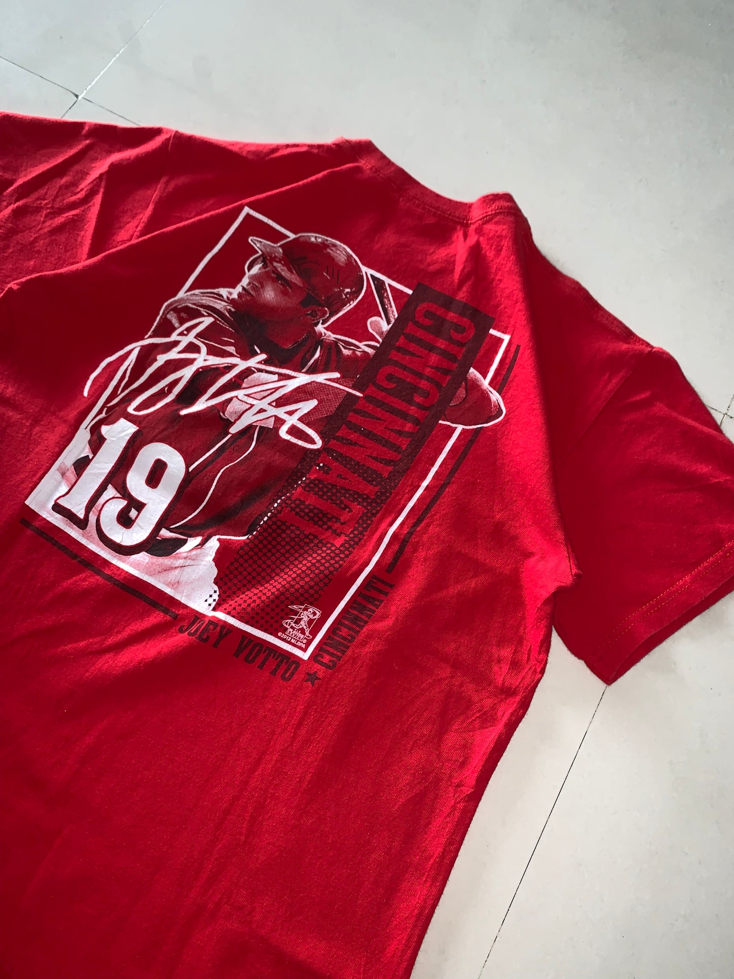 19-cincinnati graphic tee