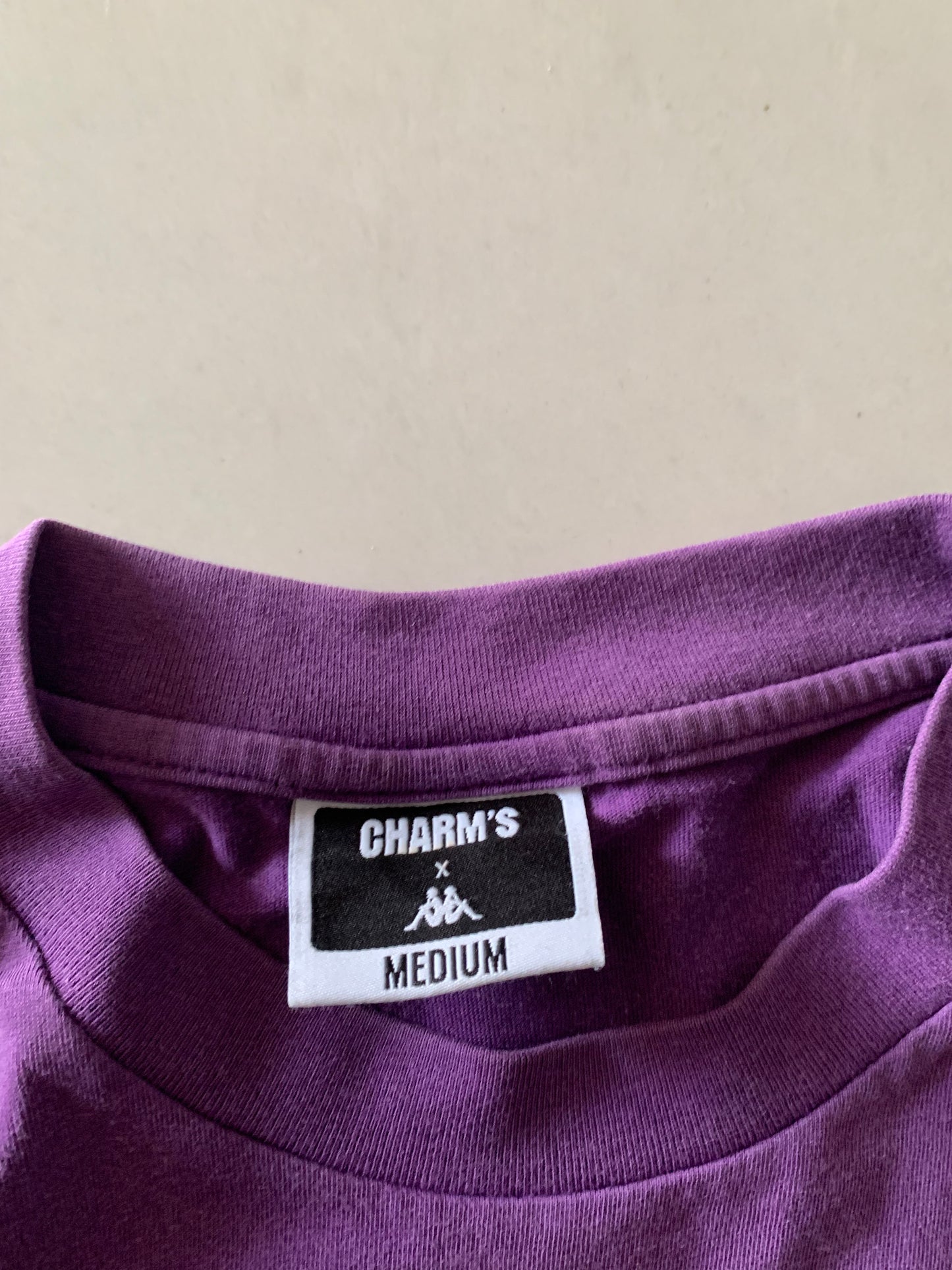 KAPPA X CHARMS TEE