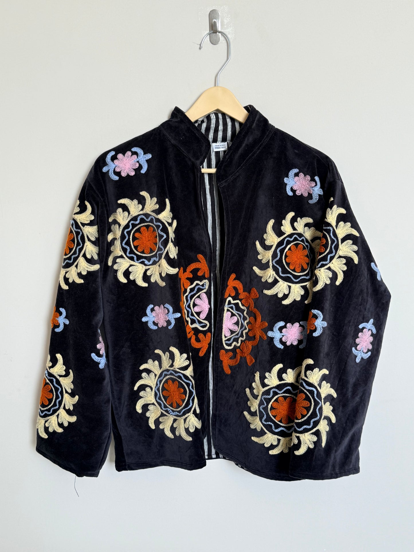 CHAKRA (Hand embroidery velvet jacket)