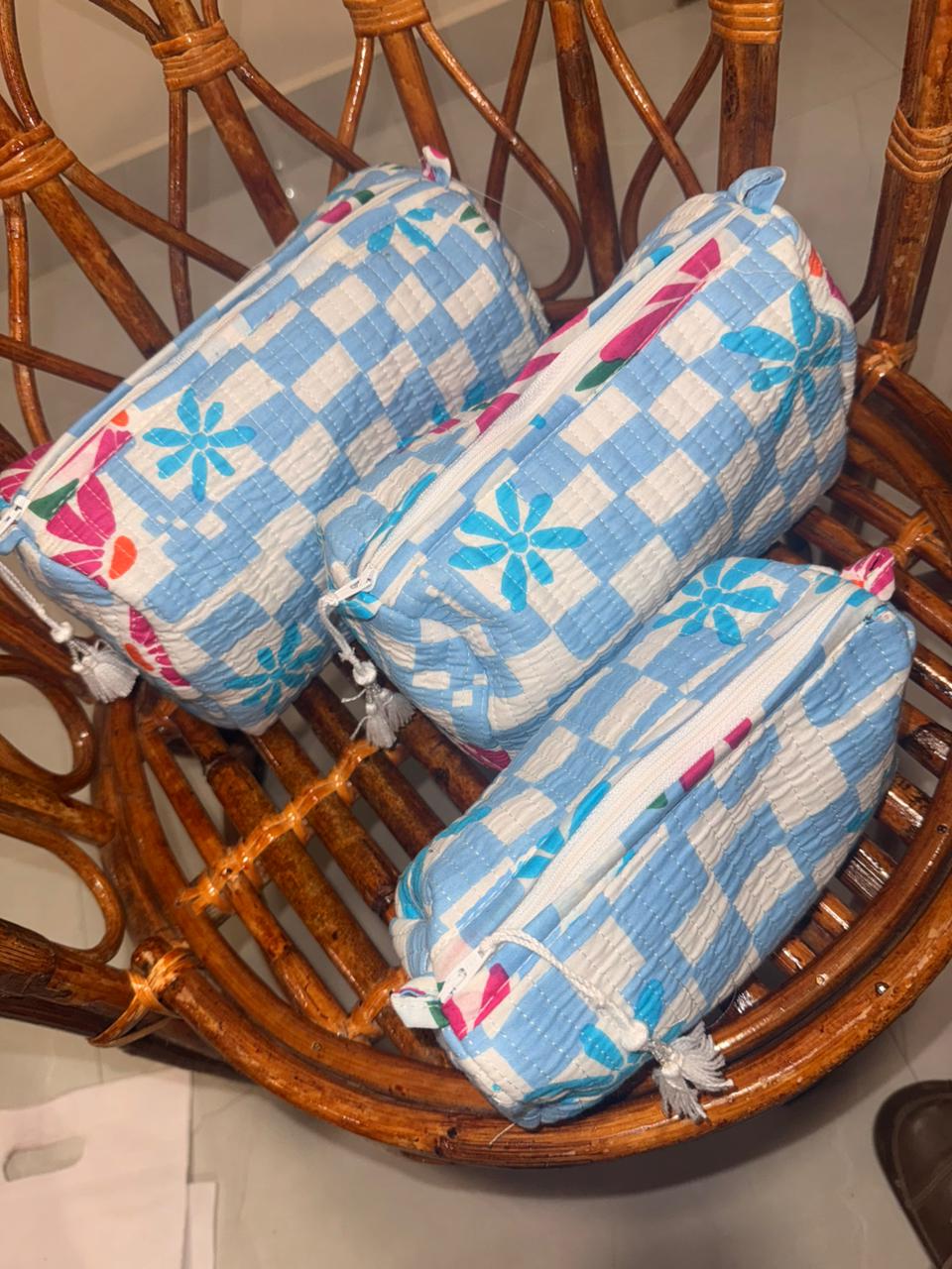 Pintresty 3pcs Cosmetic pouch