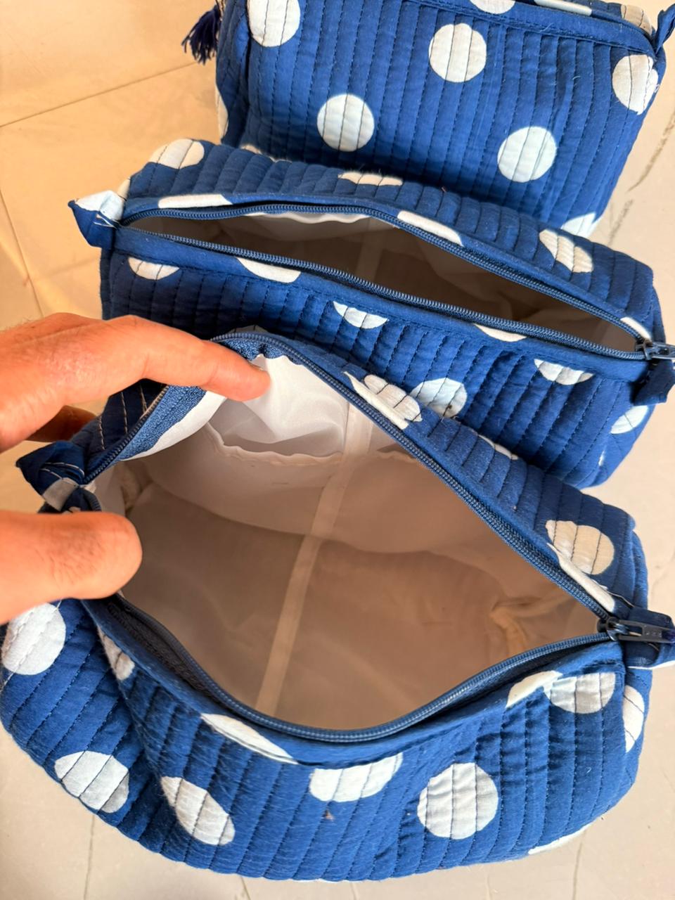 Pintresty Polka dotted 3pcs Cosmetic pouch